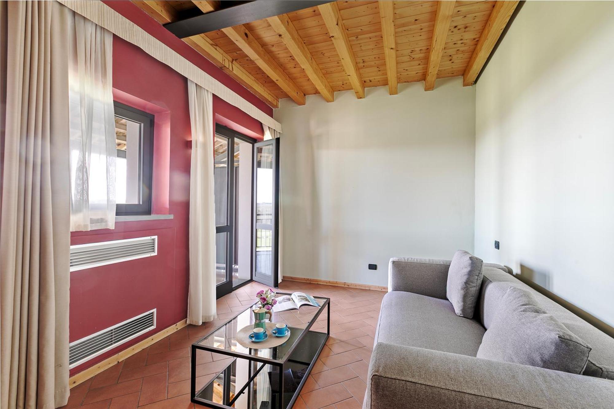 Almavite Wine Resort With Pool Desenzano del Garda Exterior foto