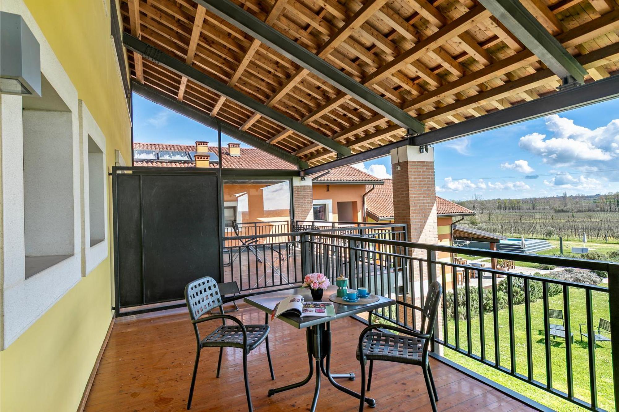 Almavite Wine Resort With Pool Desenzano del Garda Exterior foto