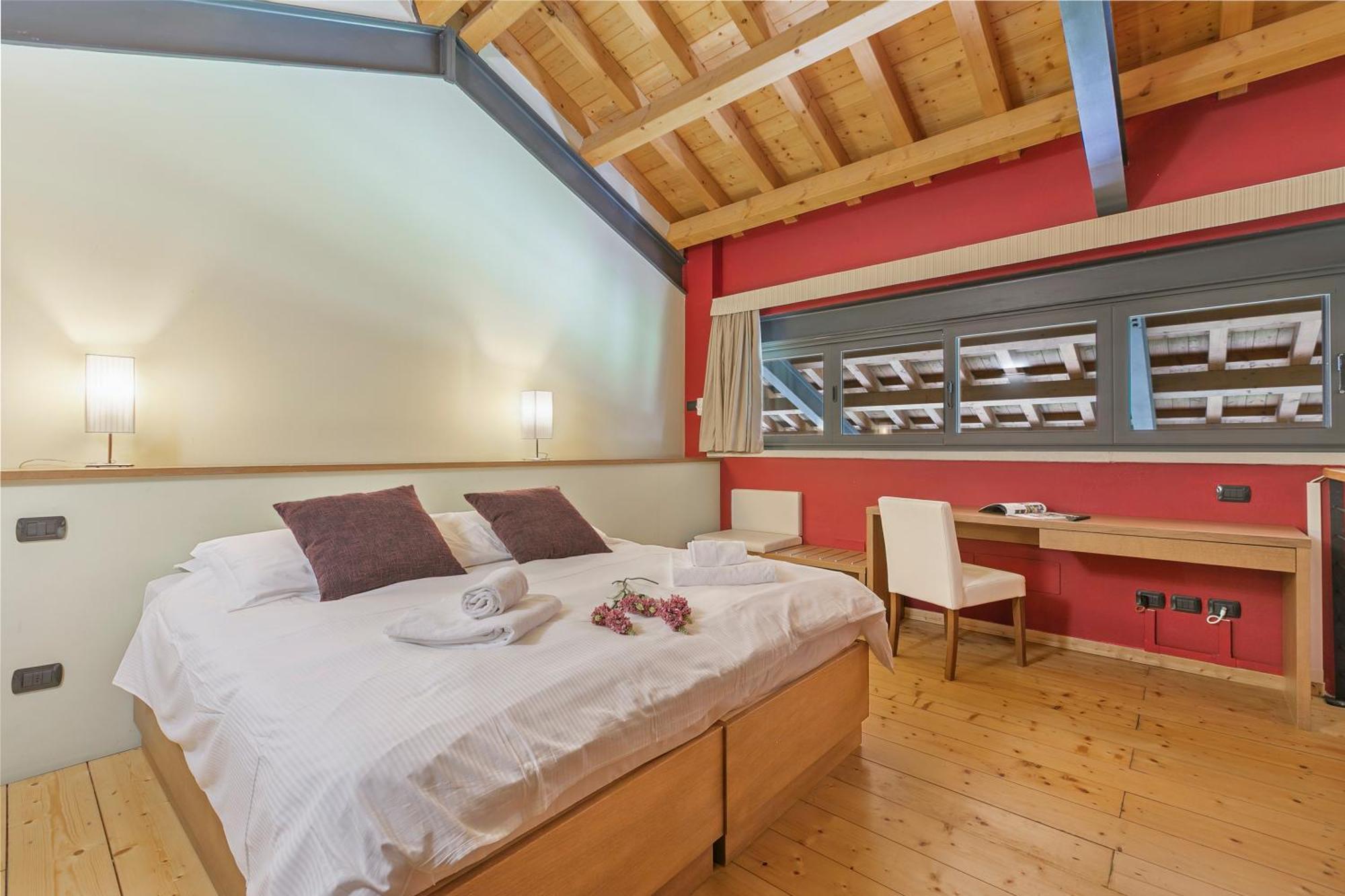 Almavite Wine Resort With Pool Desenzano del Garda Exterior foto